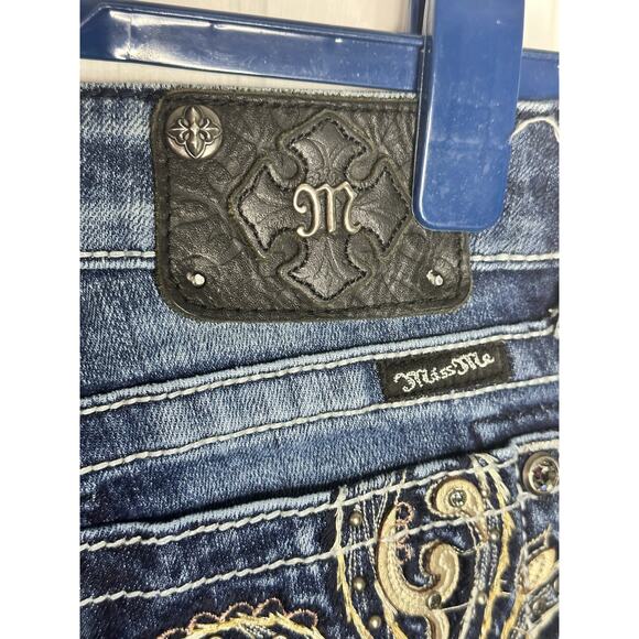 Miss Me jp5465b3 boot cut Jeans embellished Pockets Low Rise - Picture 9 of 13
